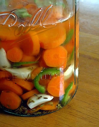 Pickled Carrots and Garlic