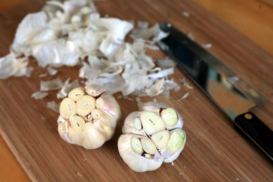 What Is a Clove of Garlic?, Cooking School